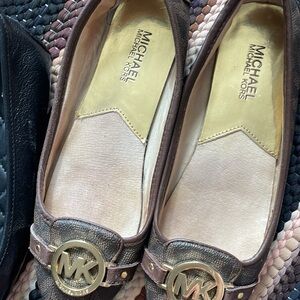 Michael Kors Brown Logo-Accent Leather Ballet Flats